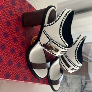 Tory Burch Raleigh Sandal 8.5.   Worn once.   Comes with original box and bag